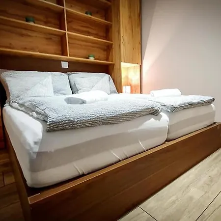 Bungalovi Kljuc * Ključ