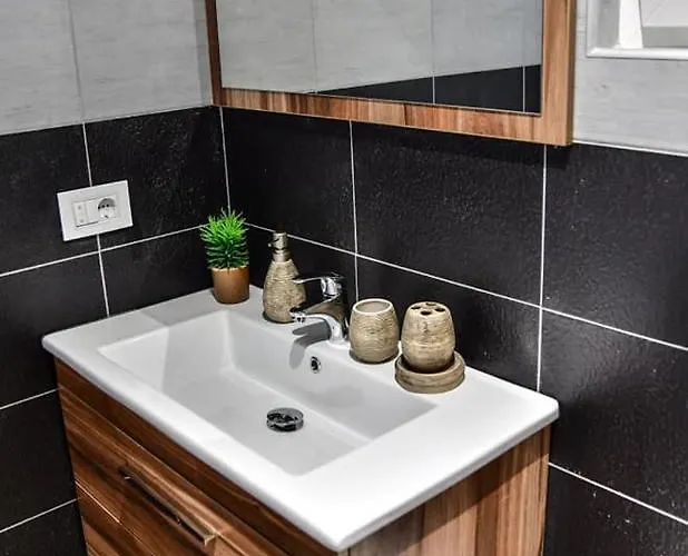 Lodge Bungalovi Kljuc *