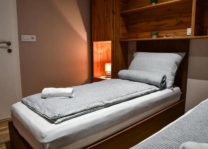 Lodge Bungalovi Kljuc